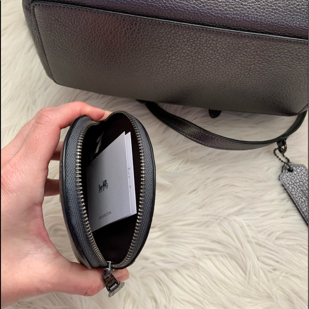 NWT ❤️Coach Evie Backpack with Round Card Case. - Picture 11 of 12